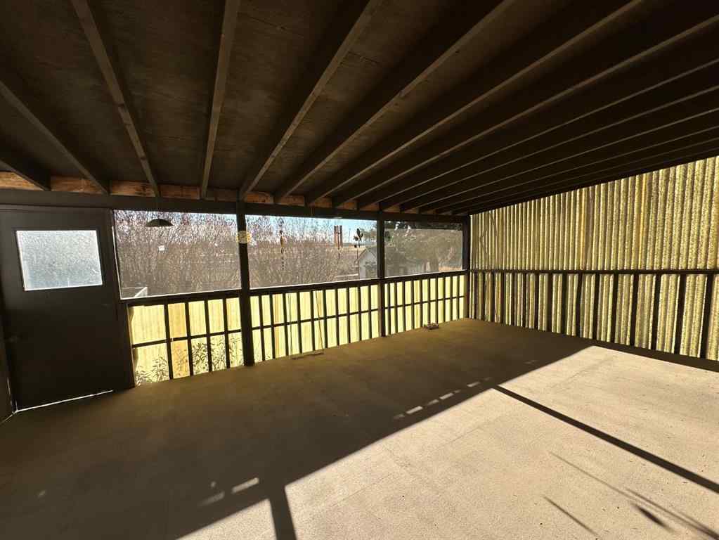 MLS® A2266837 - 4601 50 Avenue  in Daysland Daysland, Residential