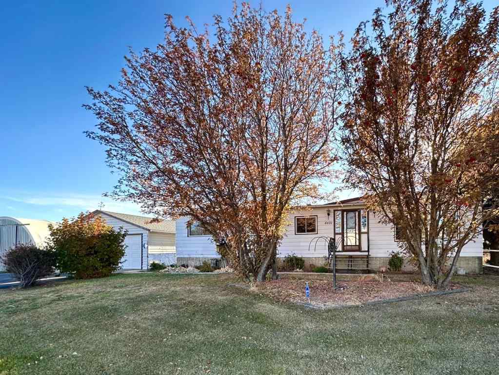 MLS® A2266837 - 4601 50 Avenue  in Daysland Daysland, Residential