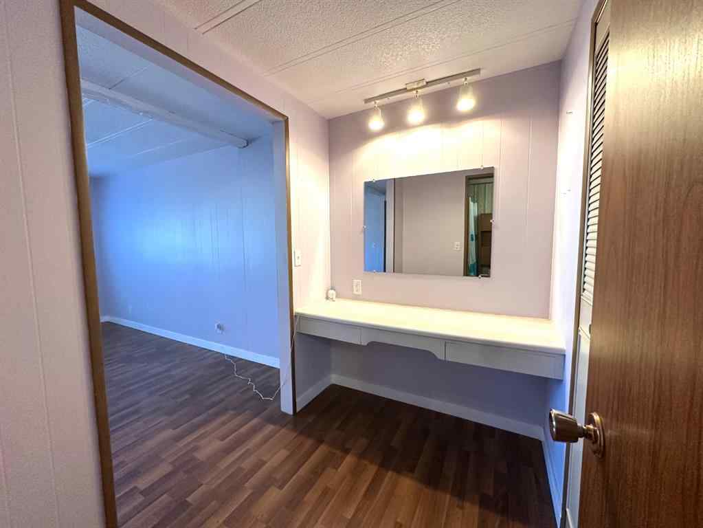 MLS® A2266837 - 4601 50 Avenue  in Daysland Daysland, Residential