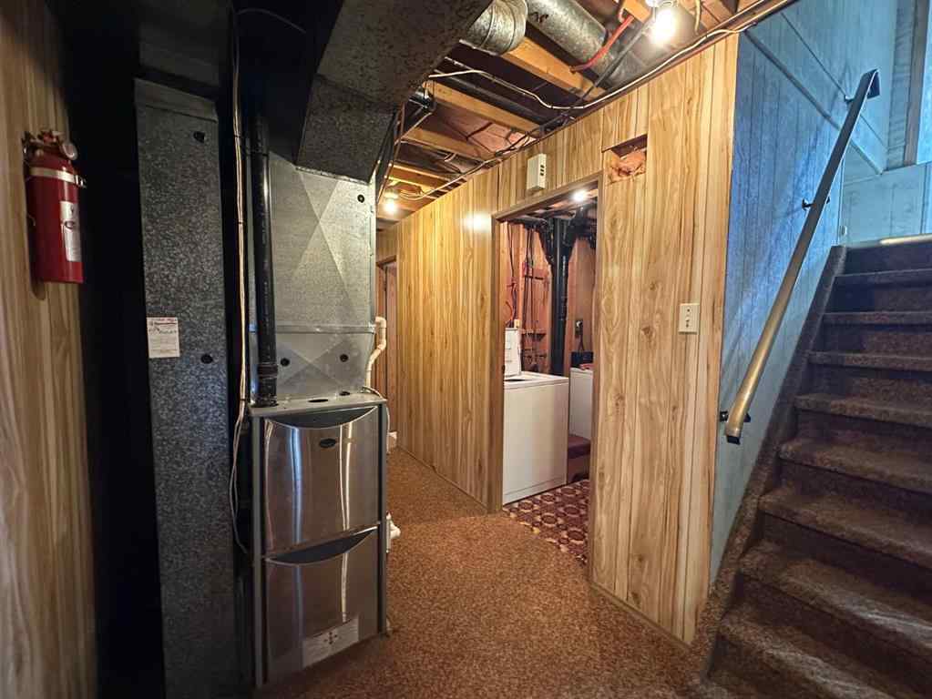 MLS® A2266837 - 4601 50 Avenue  in Daysland Daysland, Residential