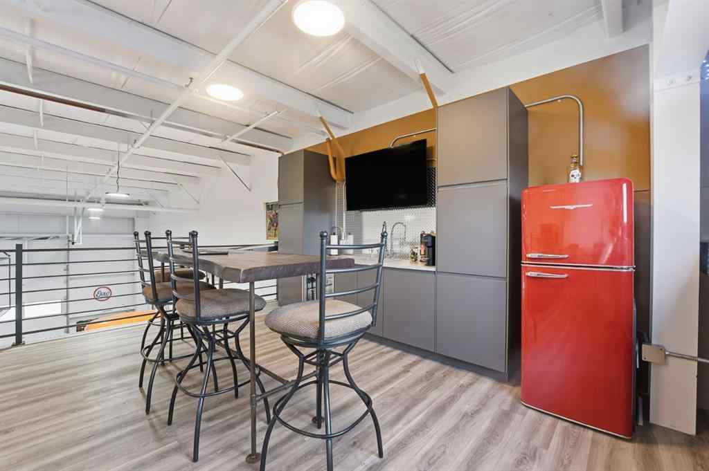 MLS&reg; # A2266840 - Unit #18 & 26 25 Southbank Crescent  in Southbank Business Park Okotoks, Commercial Open Houses