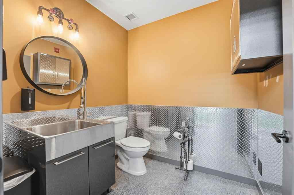 MLS&reg; # A2266840 - Unit #18 & 26 25 Southbank Crescent  in Southbank Business Park Okotoks, Commercial Open Houses