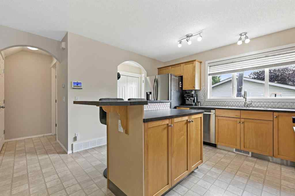 MLS® A2266841 - 67 Copperfield Heights SE in Copperfield Calgary, Residential