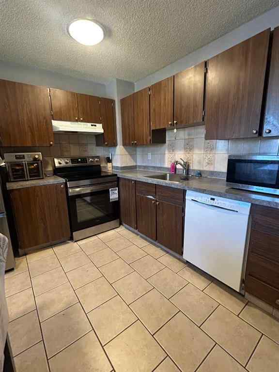 MLS® A2266843 - Unit #161 20 Falbury Crescent NE in Falconridge Calgary, Residential