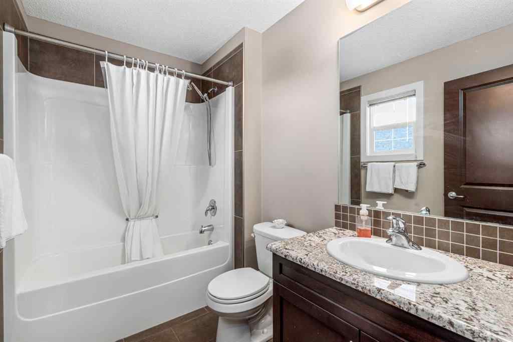 MLS® A2266844 - 186 Ravenscroft Green SE in Ravenswood Airdrie, Residential