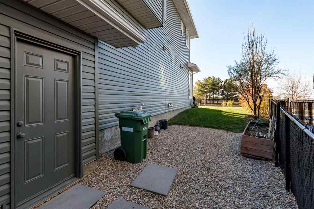 MLS® A2266844 - 186 Ravenscroft Green SE in Ravenswood Airdrie, Residential