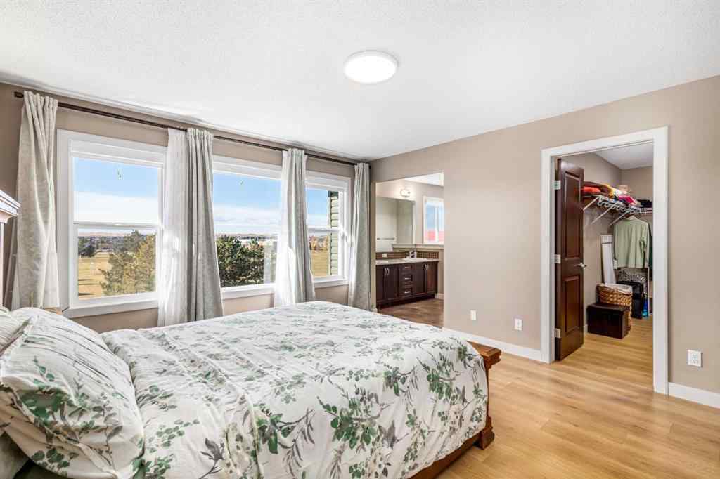 MLS® A2266844 - 186 Ravenscroft Green SE in Ravenswood Airdrie, Residential