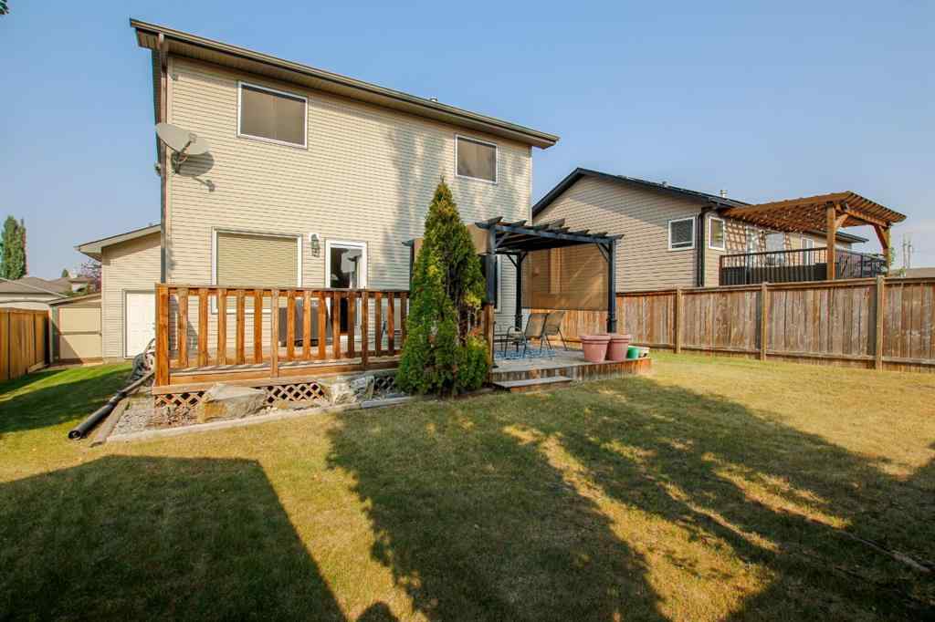 MLS® A2266849 - 5857 Park Street  in Panorama Estates Blackfalds, Residential