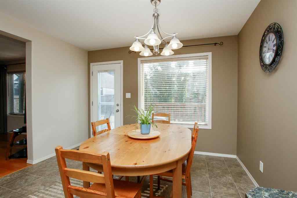 MLS® A2266849 - 5857 Park Street  in Panorama Estates Blackfalds, Residential