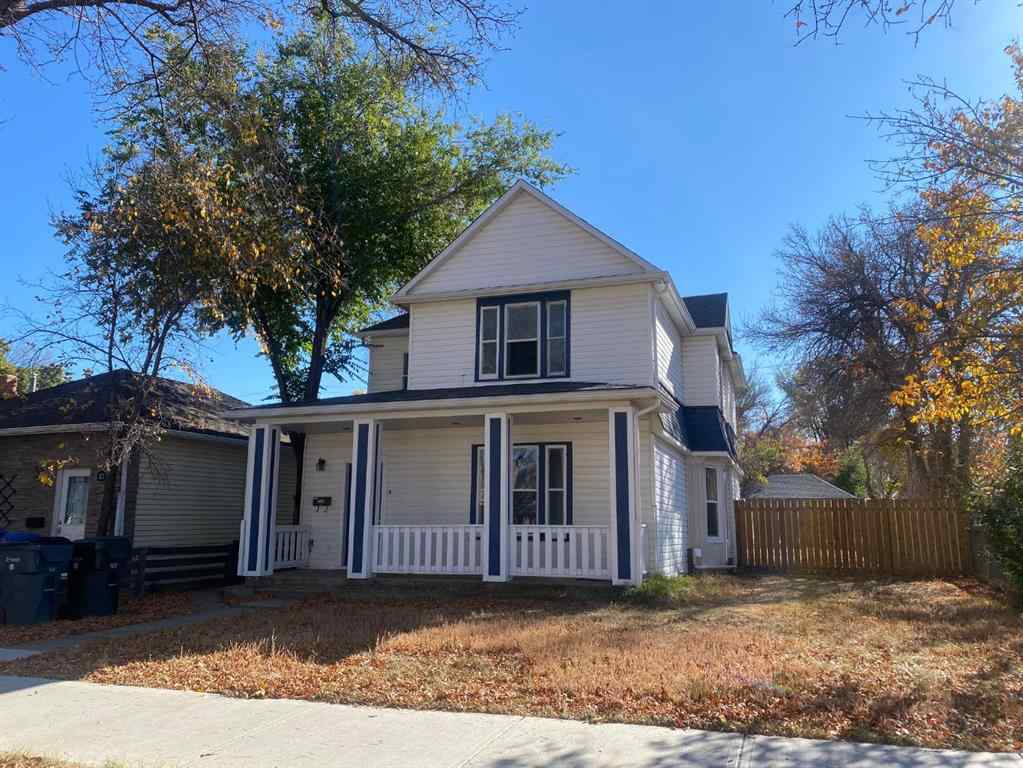 MLS&reg; # A2266851 - 819 3 Street SE in River Flats Medicine Hat, Residential Open Houses