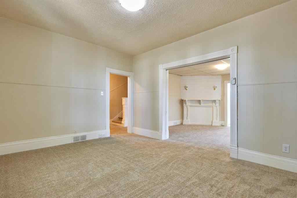 MLS® A2266851 - 819 3 Street SE in River Flats Medicine Hat, Residential