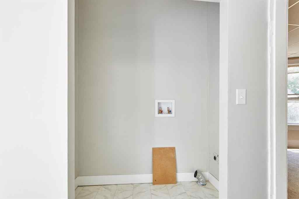 MLS® A2266851 - 819 3 Street SE in River Flats Medicine Hat, Residential