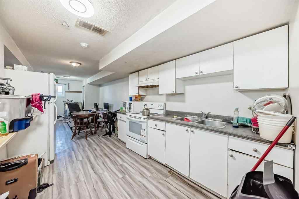 MLS® A2266852 - 11 Falsby Way NE in Falconridge Calgary, Residential