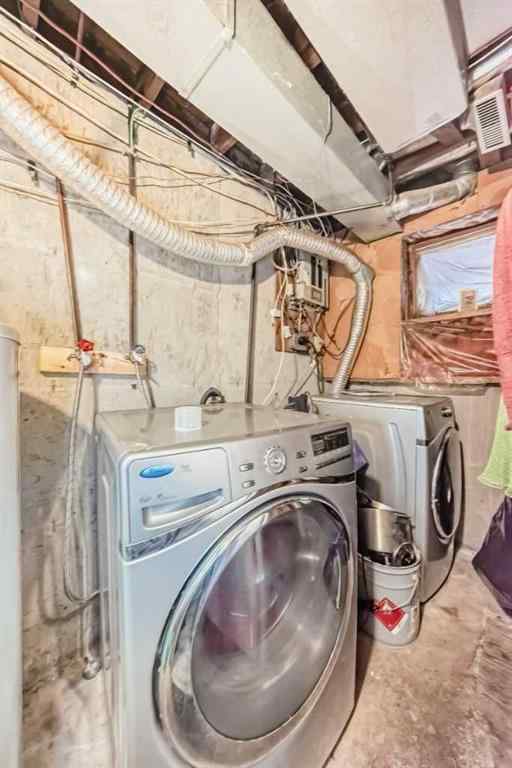 MLS® A2266852 - 11 Falsby Way NE in Falconridge Calgary, Residential