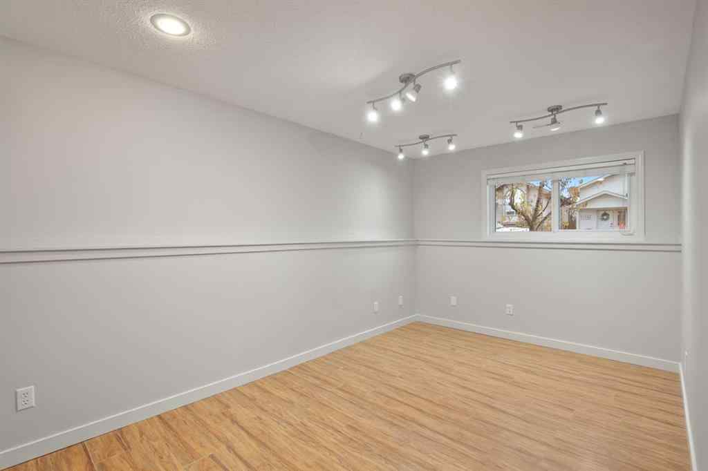 MLS® A2266853 - 127 Ireland Crescent  in Inglewood West Red Deer, Residential