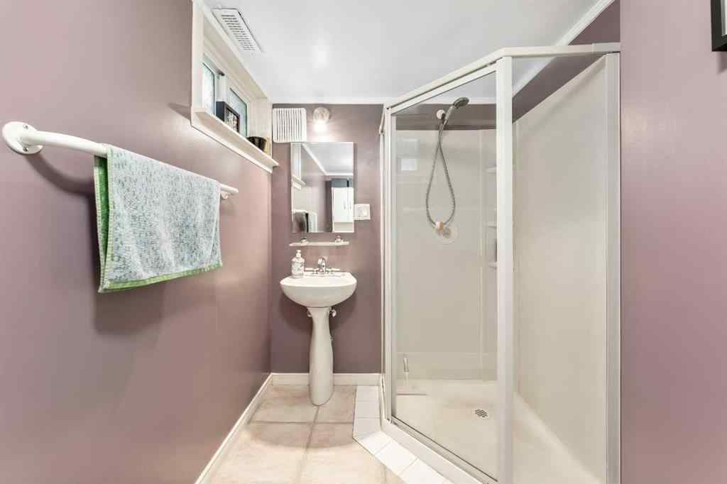 MLS® A2266855 - 906 Drury Avenue NE in Bridgeland/Riverside Calgary, Residential