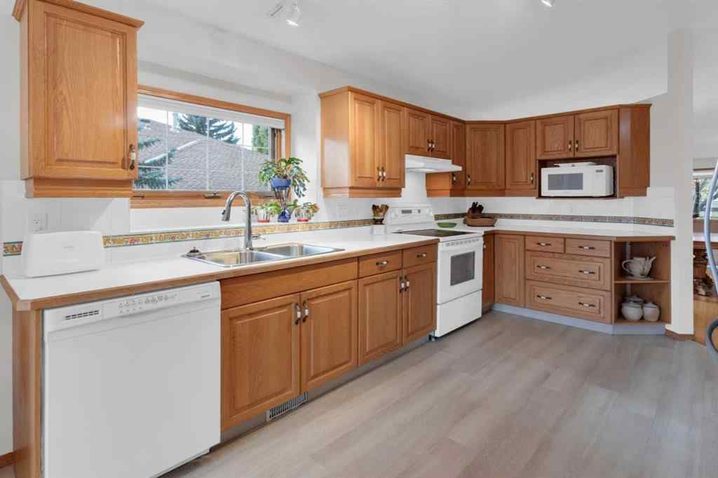 MLS® A2266859 - 50 Christie Gardens SW in Christie Park Calgary, Residential