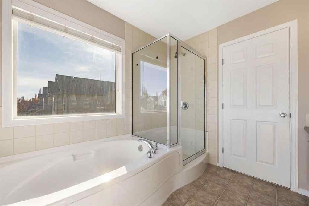 MLS® A2266860 - 91 Cougartown Close SW in Cougar Ridge Calgary, Residential