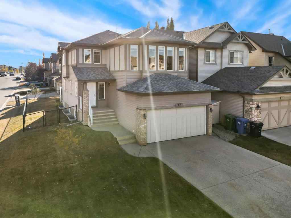MLS® A2266860 - 91 Cougartown Close SW in Cougar Ridge Calgary, Residential