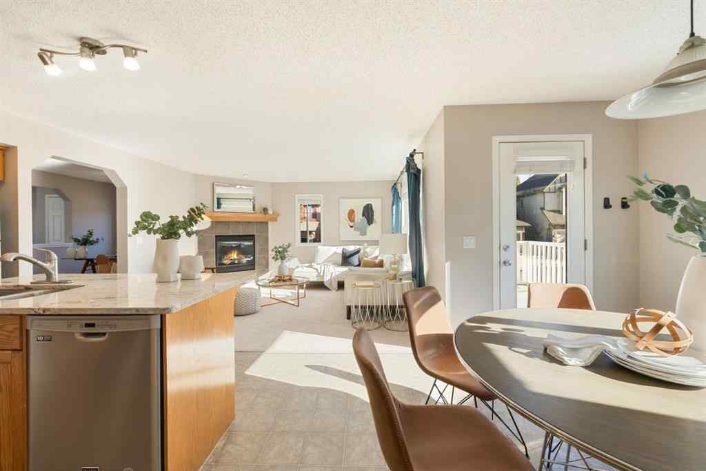 MLS® A2266860 - 91 Cougartown Close SW in Cougar Ridge Calgary, Residential