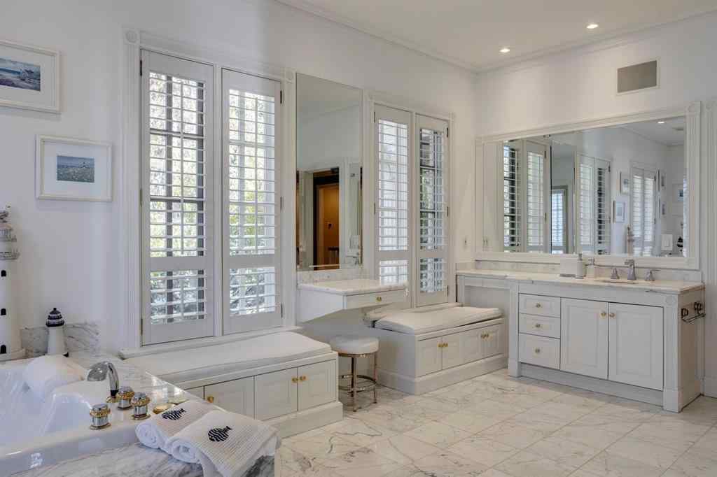 MLS® A2266864 - 126 Eagle Ridge Drive SW in Eagle Ridge Calgary, Residential