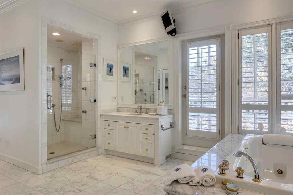 MLS® A2266864 - 126 Eagle Ridge Drive SW in Eagle Ridge Calgary, Residential