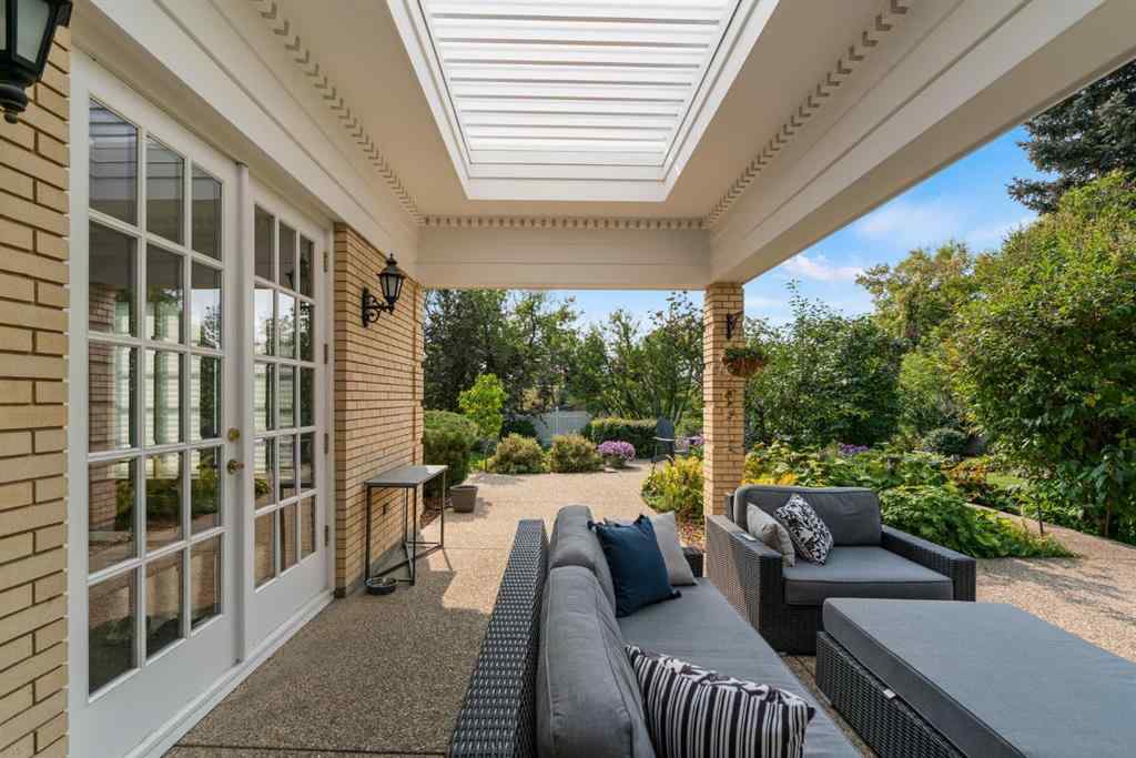 MLS® A2266864 - 126 Eagle Ridge Drive SW in Eagle Ridge Calgary, Residential