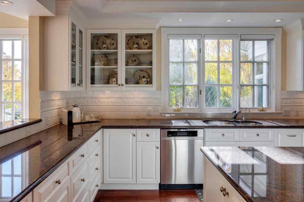 MLS® A2266864 - 126 Eagle Ridge Drive SW in Eagle Ridge Calgary, Residential