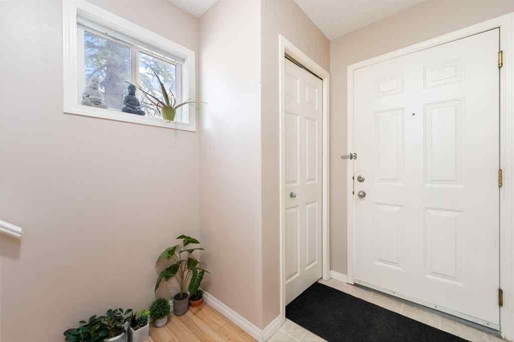 MLS® A2266865 - 152 Royal Oak Gardens NW in Royal Oak Calgary, Residential