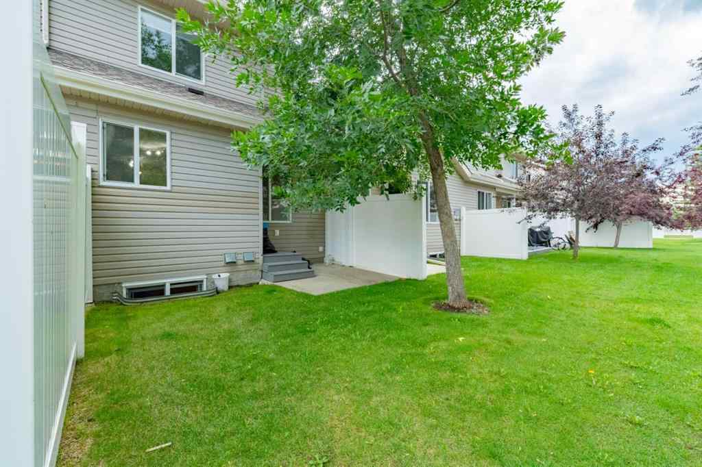 MLS® A2266865 - 152 Royal Oak Gardens NW in Royal Oak Calgary, Residential