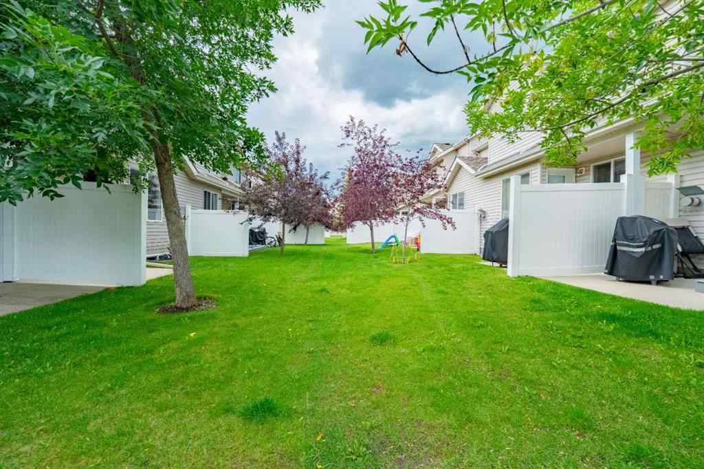 MLS® A2266865 - 152 Royal Oak Gardens NW in Royal Oak Calgary, Residential