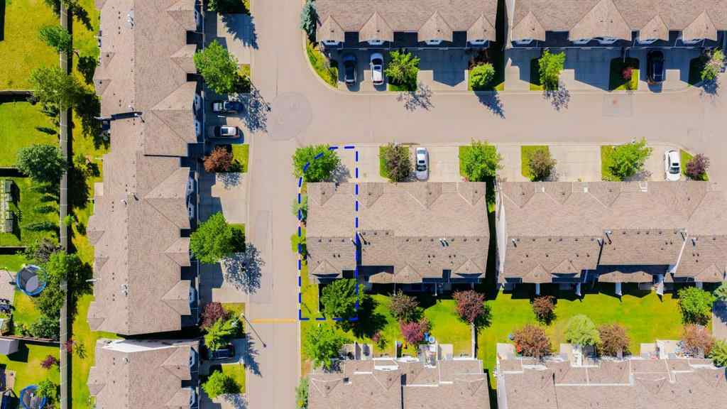 MLS® A2266865 - 152 Royal Oak Gardens NW in Royal Oak Calgary, Residential