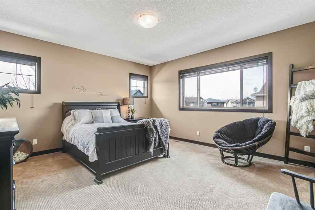 MLS® A2266869 - 475 Everbrook Way SW in Evergreen Calgary, Residential