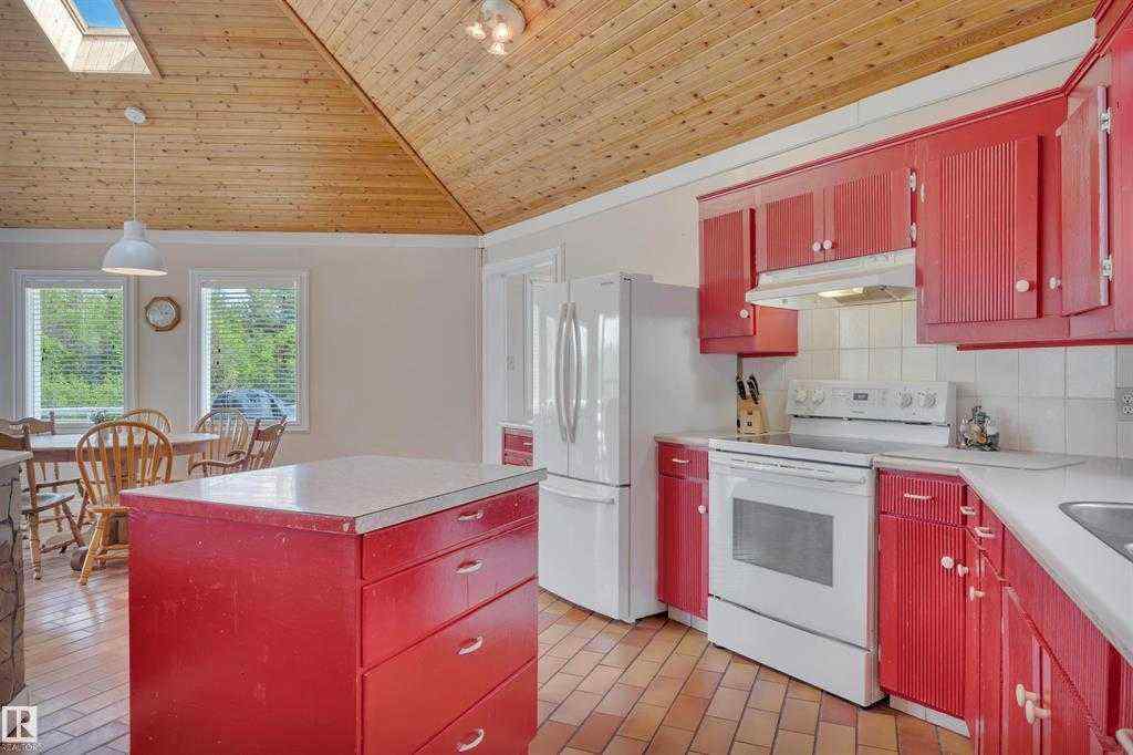 MLS® A2266870 - Unit #7 471035 771 Highway  in NONE Mulhurst Bay, Residential