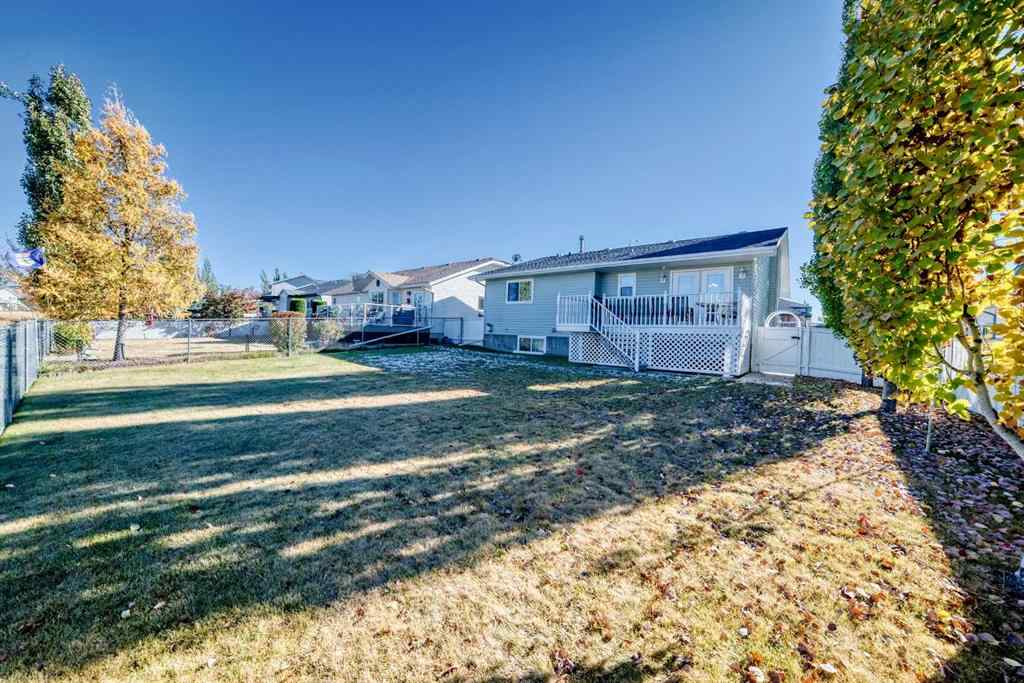 MLS® A2266872 - 4514 54A Ave Cres   in Westpark Innisfail Innisfail, Residential