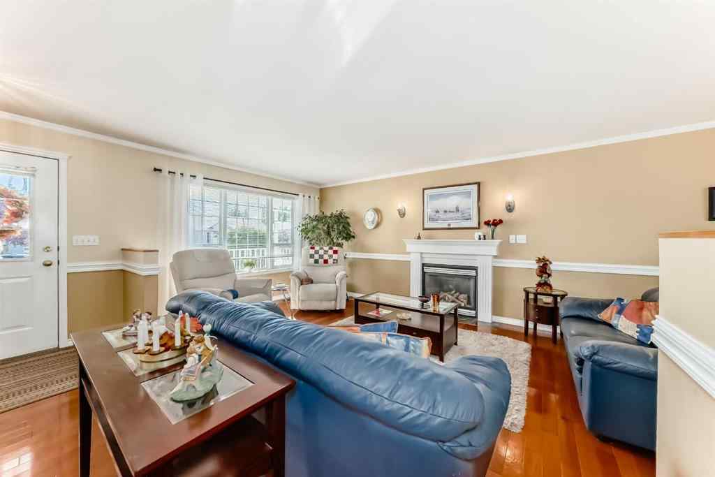 MLS® A2266872 - 4514 54A Ave Cres   in Westpark Innisfail Innisfail, Residential