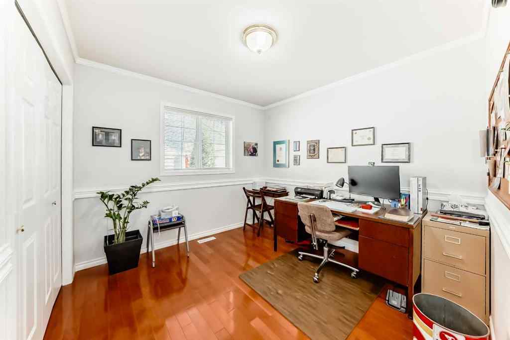 MLS® A2266872 - 4514 54A Ave Cres   in Westpark Innisfail Innisfail, Residential