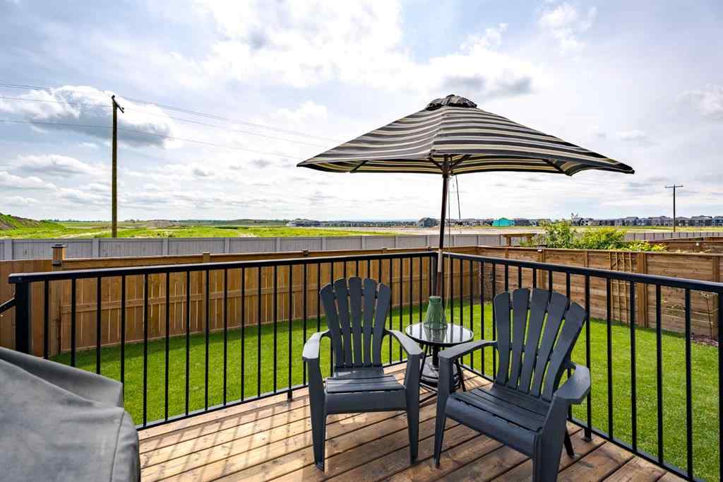 MLS® A2266873 - 2148 Ravensdun Crescent SE in Ravenswood Airdrie, Residential