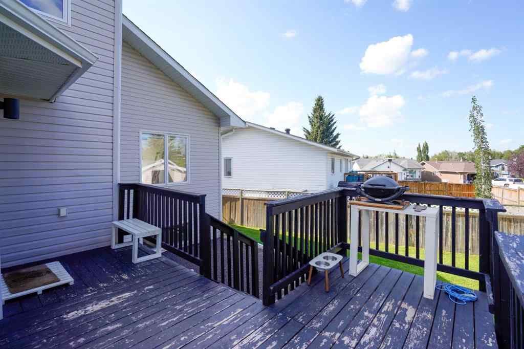 MLS® A2266878 - 15 Pritchard Close  in Pierview Sylvan Lake, Residential