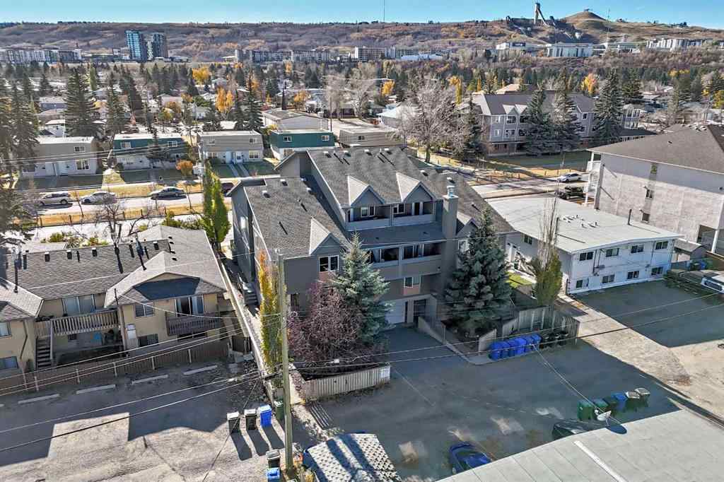 MLS® A2266883 - 7716 bowness Road NW in Bowness Calgary, Commercial
