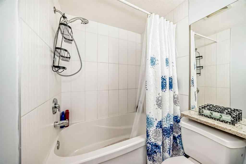 MLS® A2266883 - 7716 bowness Road NW in Bowness Calgary, Commercial