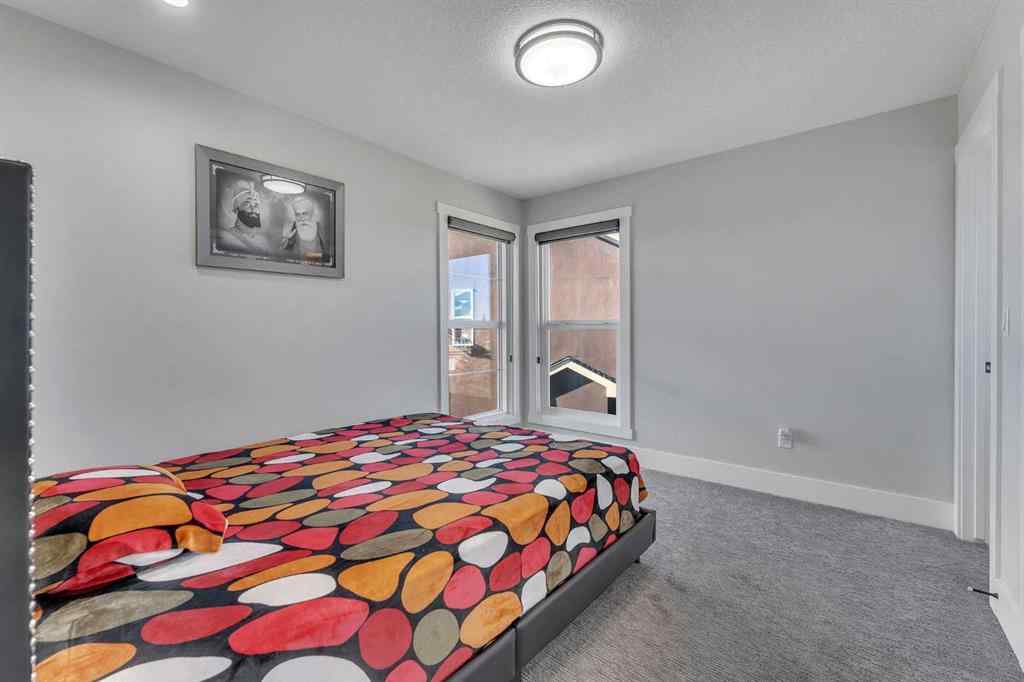 MLS&reg; # A2266884 - 111 Kinniburgh Crescent  in Kinniburgh North Chestermere, Residential Open Houses