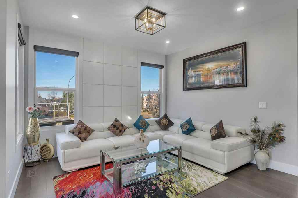 MLS&reg; # A2266884 - 111 Kinniburgh Crescent  in Kinniburgh North Chestermere, Residential Open Houses