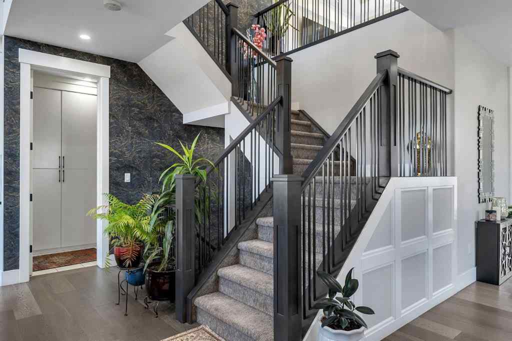 MLS&reg; # A2266884 - 111 Kinniburgh Crescent  in Kinniburgh North Chestermere, Residential Open Houses