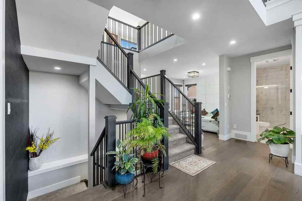 MLS&reg; # A2266884 - 111 Kinniburgh Crescent  in Kinniburgh North Chestermere, Residential Open Houses