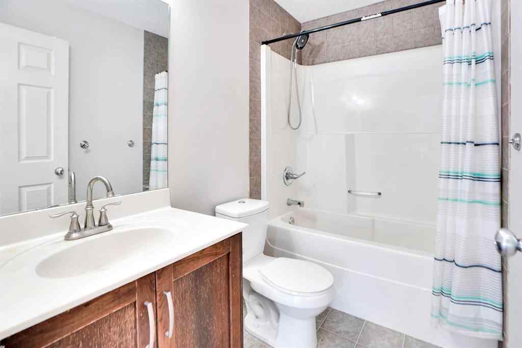 MLS® A2266885 - 85 Boulder Creek Manor SE in Boulder Creek Estates Langdon, Residential