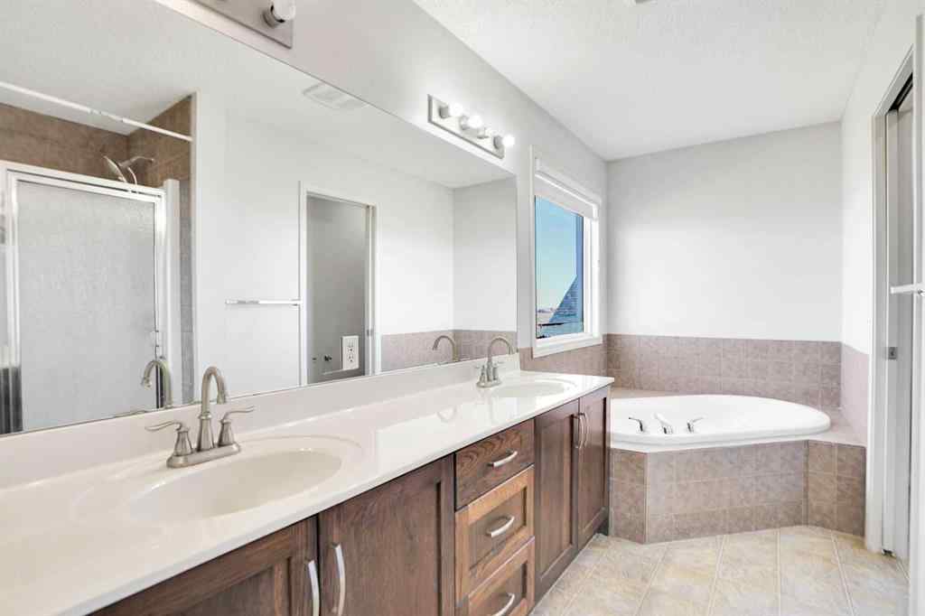 MLS® A2266885 - 85 Boulder Creek Manor SE in Boulder Creek Estates Langdon, Residential