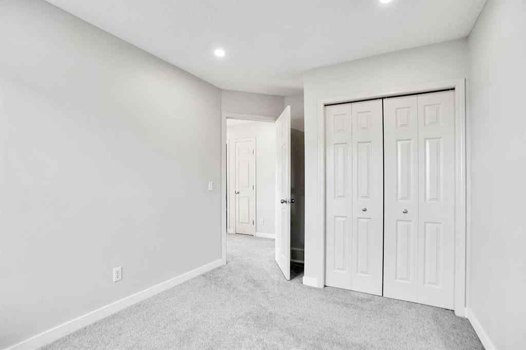 MLS® A2266885 - 85 Boulder Creek Manor SE in Boulder Creek Estates Langdon, Residential