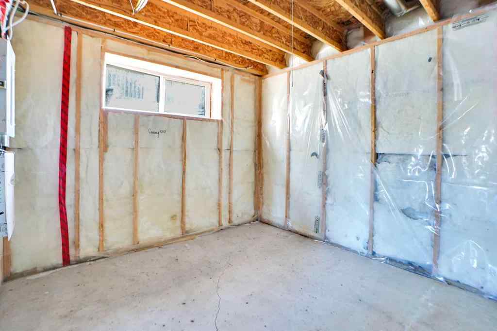 MLS® A2266885 - 85 Boulder Creek Manor SE in Boulder Creek Estates Langdon, Residential