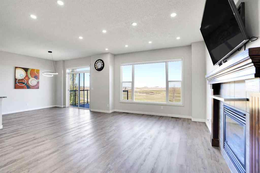 MLS® A2266885 - 85 Boulder Creek Manor SE in Boulder Creek Estates Langdon, Residential